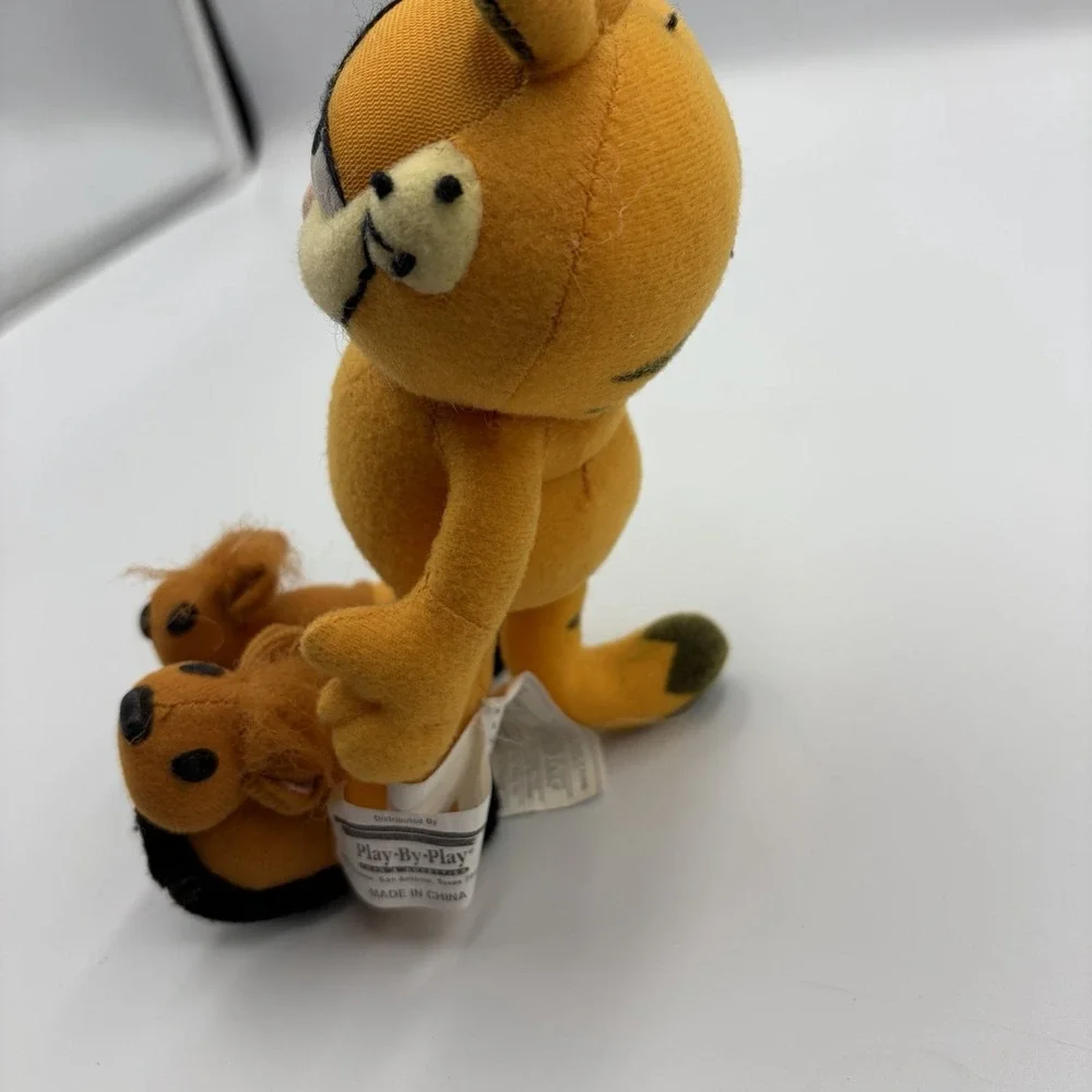Garfield With Slippers 7 Inch Plush Play By‎ Play Cat Stuffed Animal